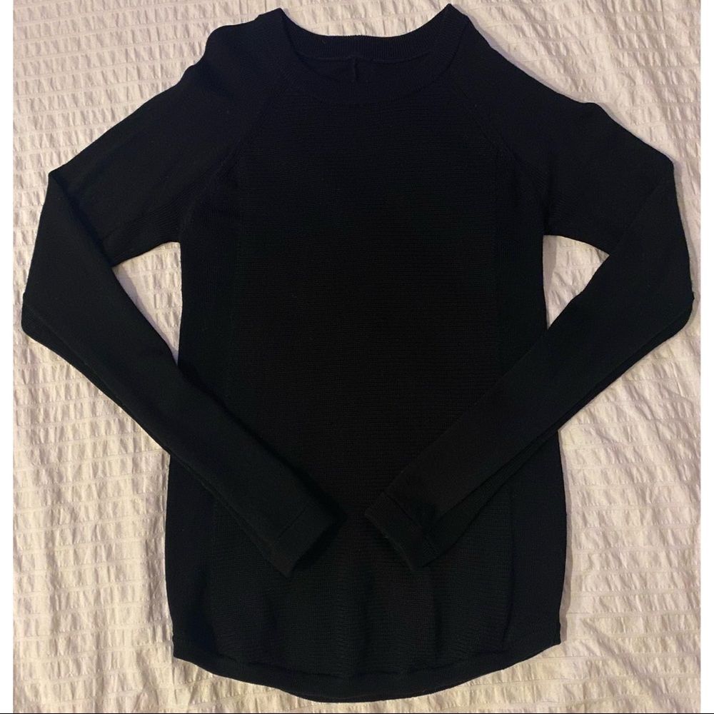 Black Lululemon Sweater 🤍